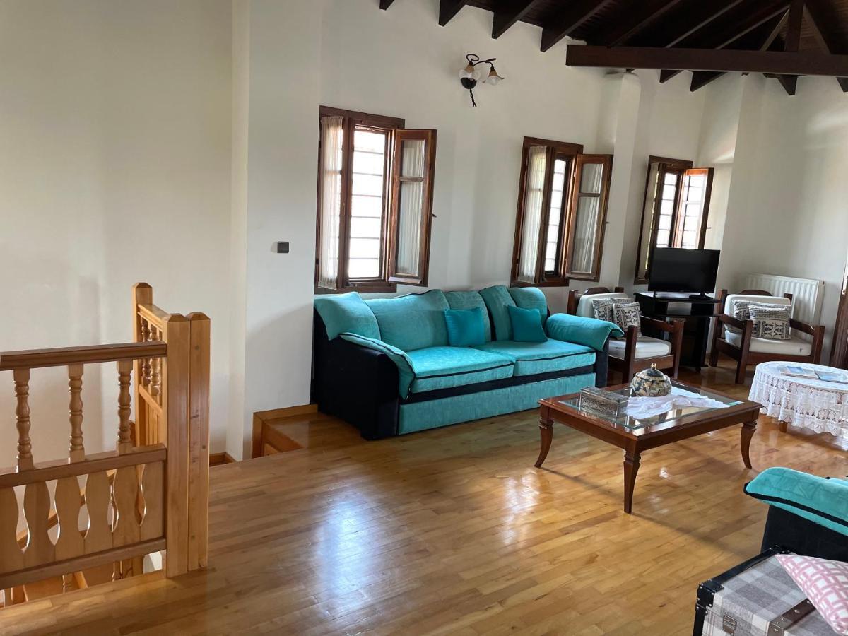 Villa Maira Afytos Bagian luar foto